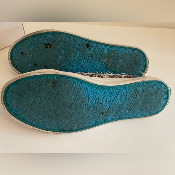 Blowfish Play Tabby Cat Olive Camo Slide On Shoe 8.5 M Vegan - Picture 6 of 10